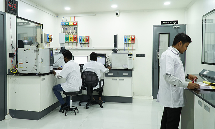 Research Facilities for Pharmaceuticals & Chemicals